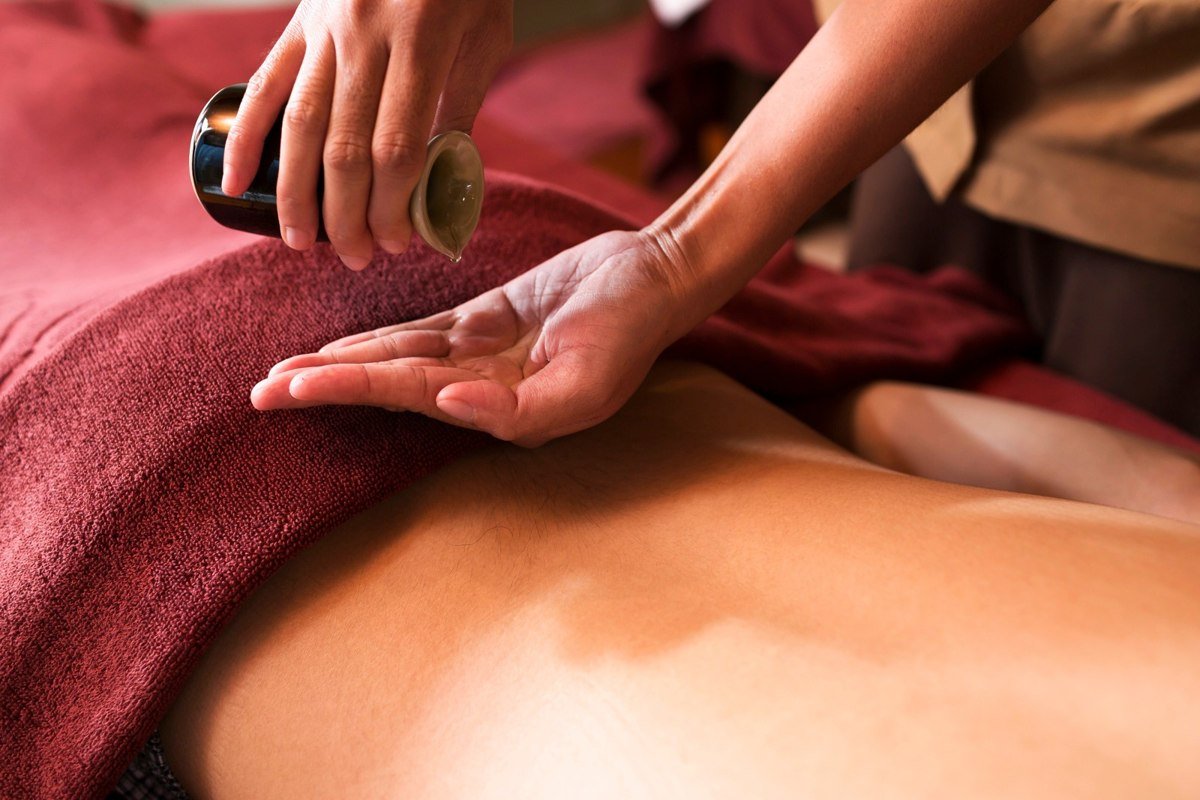 Full body massage · 30 minutes